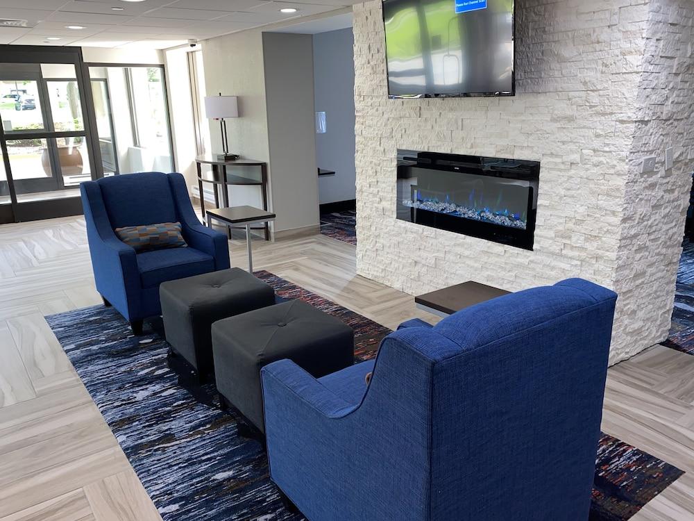 Comfort Inn Chicago Schaumburg - O'Hare Airport Exterior photo